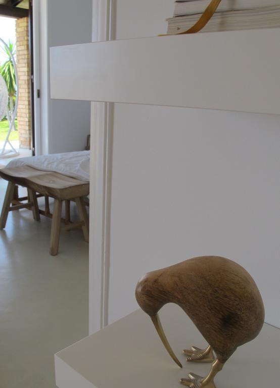 Seafront Calista Beach House With Garden กลีฟาดา ภายนอก รูปภาพ